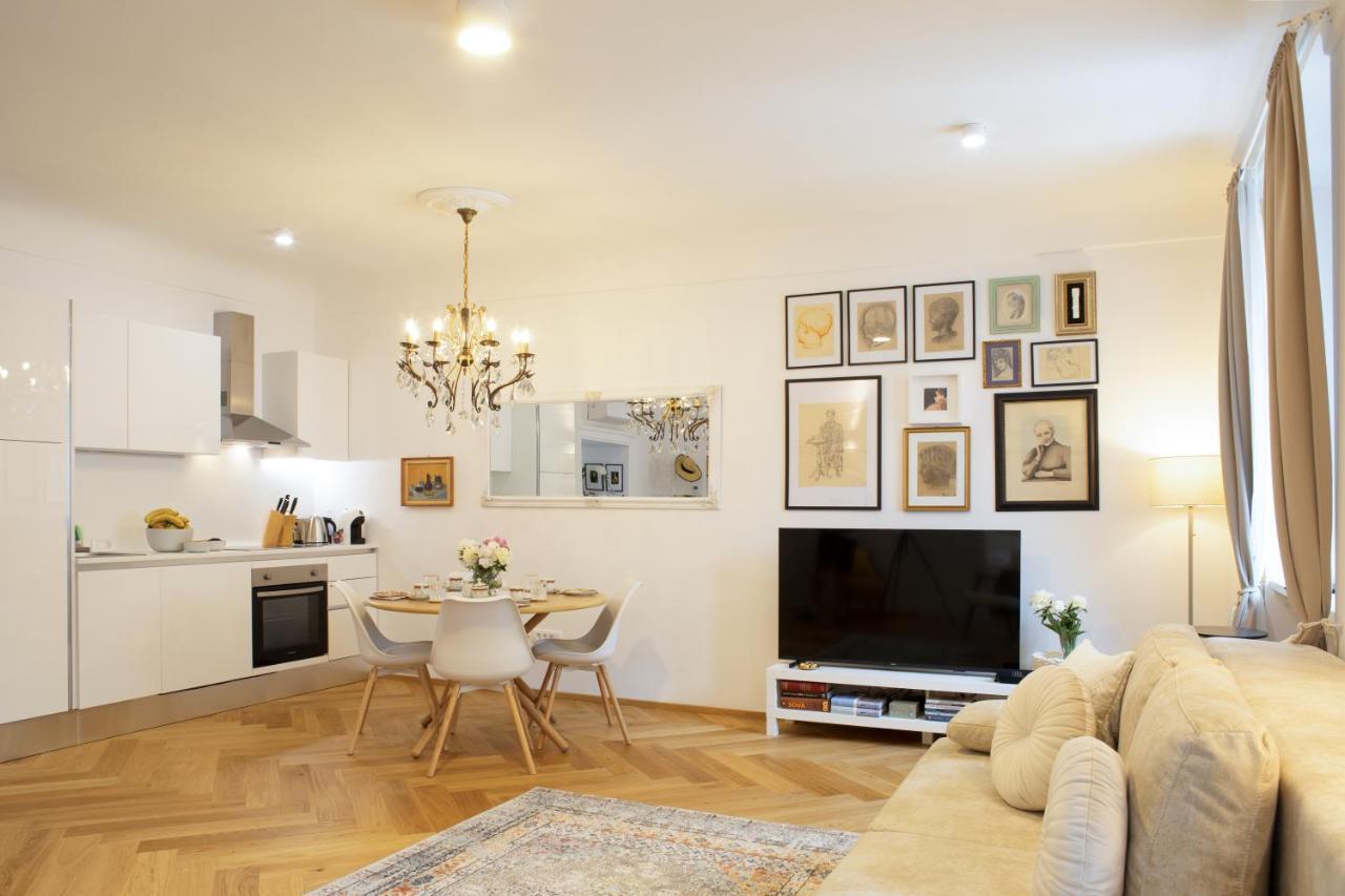 Stylish Apartment In Historical Center リュブリャナ エクステリア 写真